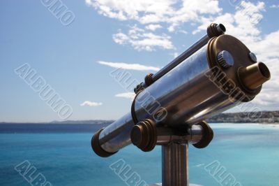 Old telescope overlooking the Med, Nice