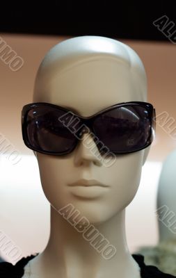 Bald Sunglasses Dummy - Front View