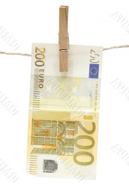 Drying Two Hundred Euro