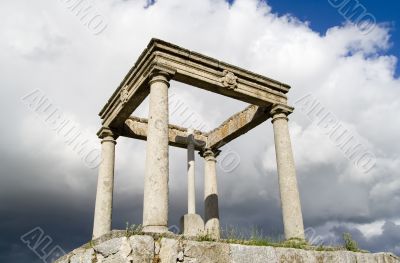 Cuatro Postes