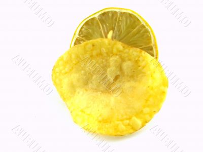 Potato chip and lemon