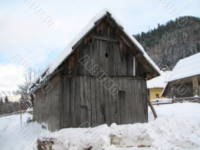 An old barn in winter