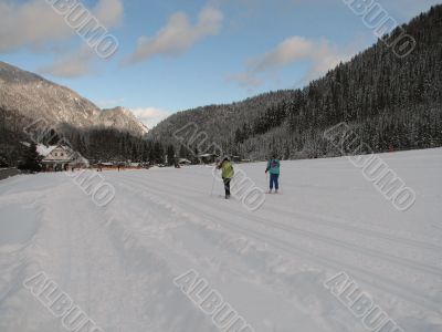 Cross-country ski run