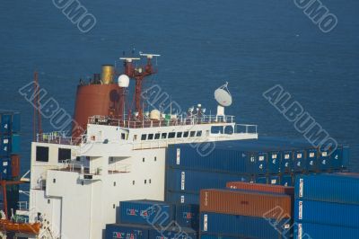 Containership with containers