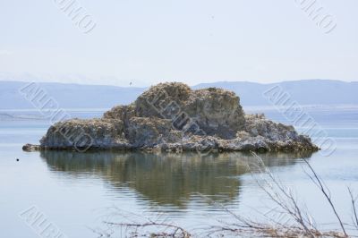 Tufa formations at Mono Lake