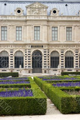 Louvre facade