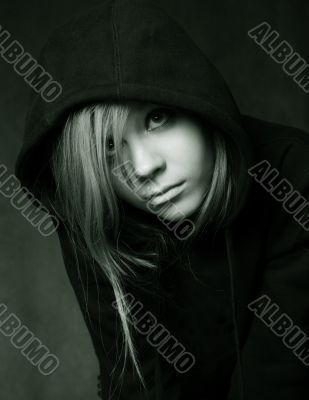 Black hood