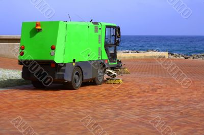 Street sweeper