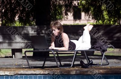 Working Pool Side. Working Pool Side.