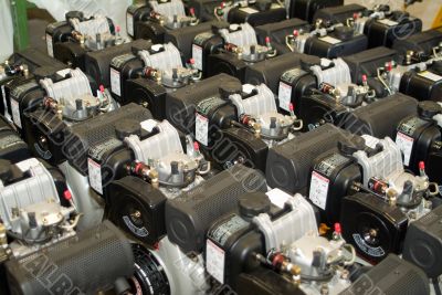 Engines Engines