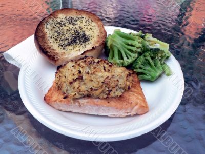 stuffed salmon dinner with broccoli