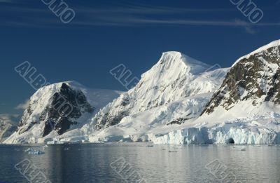 Mountains &amp; glaciers with icefalls