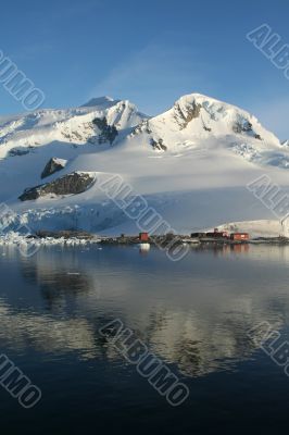 Mountains &amp; glaciers with research station