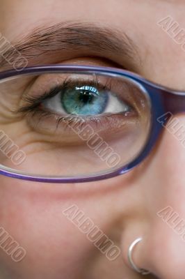 detail of young girl with beautiful eyes smiling