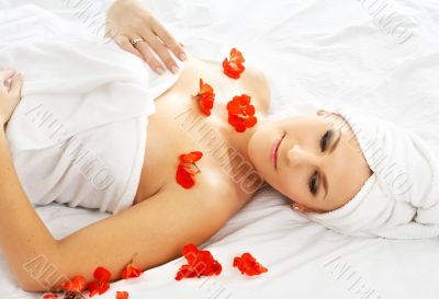 red petals spa