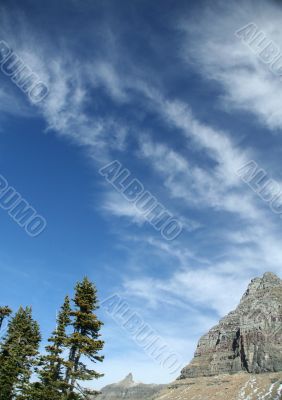 Logan pass,Bearhat Mountain