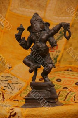 Bronze Ganesha dancing