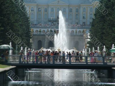 Fountain Samson and the channel 1