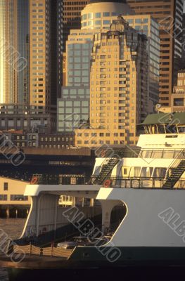 Seattle ferry, leaving waterfront