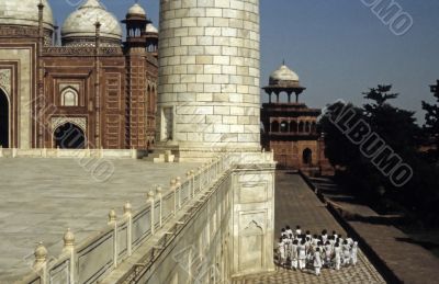 Indian schoolgirls visiting the Taj Mahal