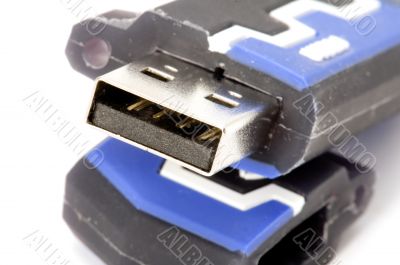 USB flash memory