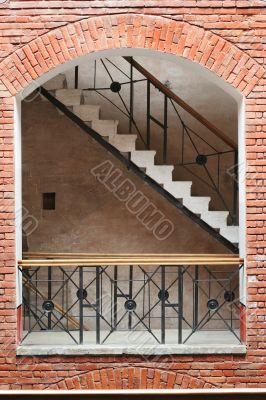 stair (red, with, back) stair (red, with, back)