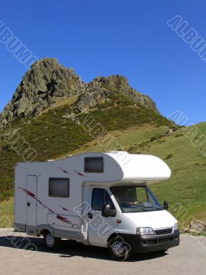 Traveling in motorhome