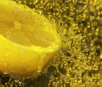 Lemon splash