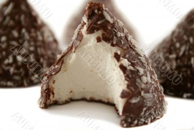 Choc Marshmallow Cones 2