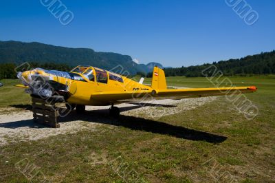 Small Airplane Small Airplane