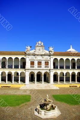  	The University of Evora