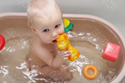 baby in bath