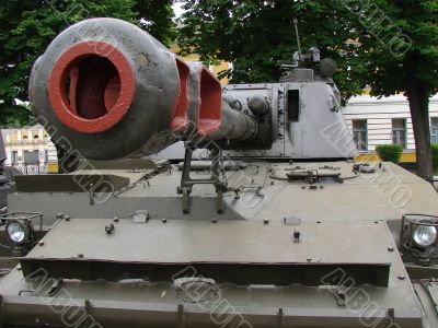artillery howitzer stem close-up