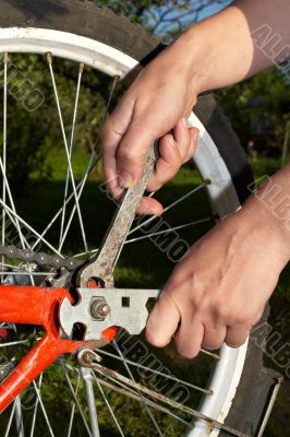 repair of bicycle