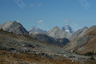 Burstall pass,hikers