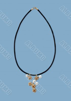 Necklace wiht pearls