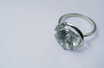Ring with diamond