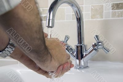 Man washing hands