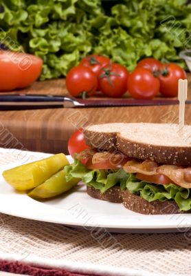 Bacon Lettuce and tomato sandwich 003