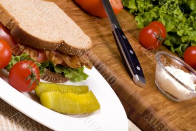 Bacon Lettuce and tomato sandwich 004