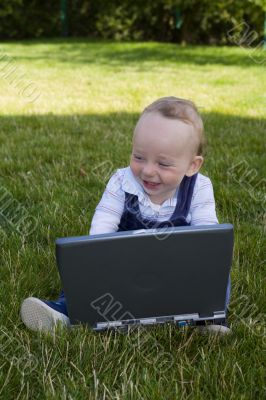 Baby study on computer