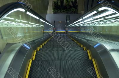 escalator