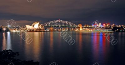 sydney landmarks at night