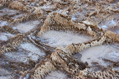 Crystal patterns from salt