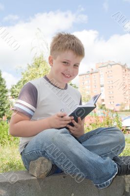 boy writes