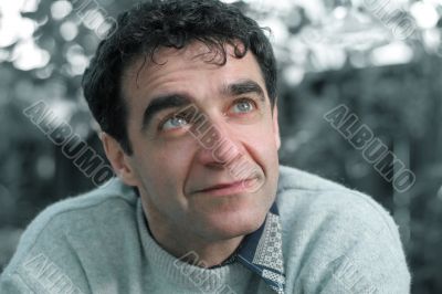Mature man with blue eyes