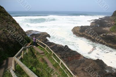 Woman on trail to Devil`s Churn