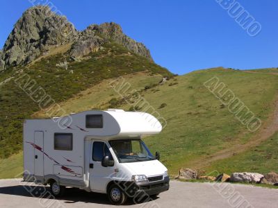 Traveling in motorhome