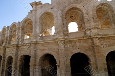 Arles 11