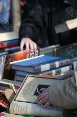 Browsing used books